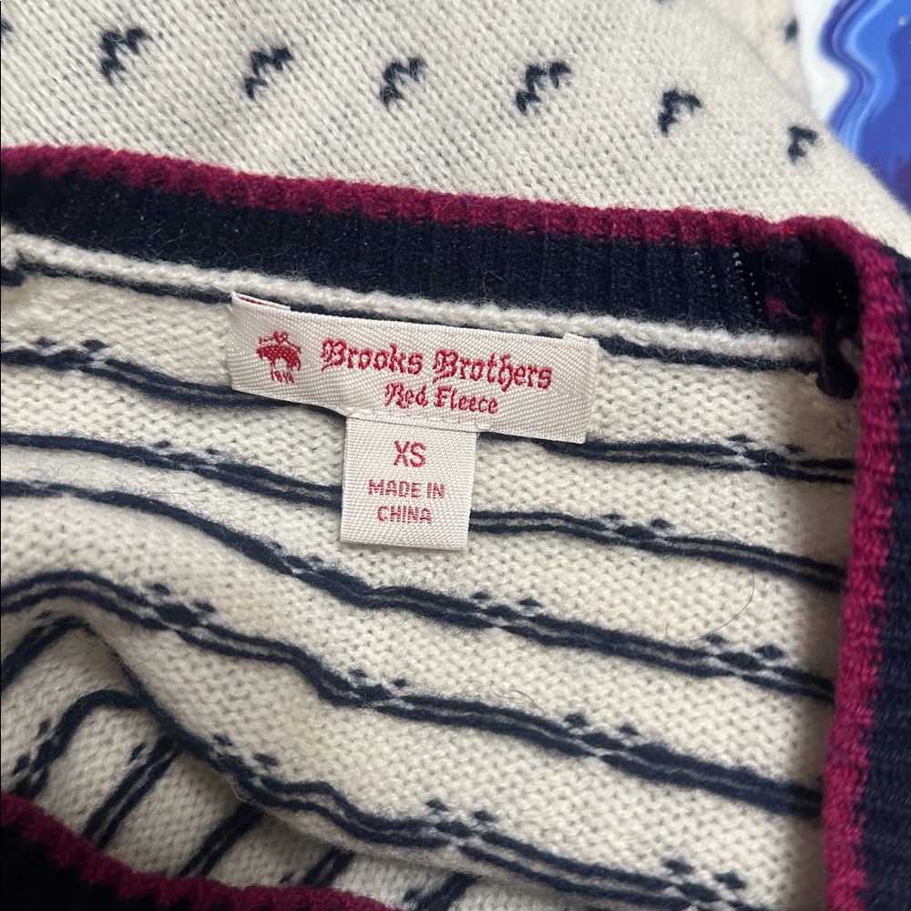 Brooks Brothers Cream and Navy Ski Sweater - Picture 4 of 5